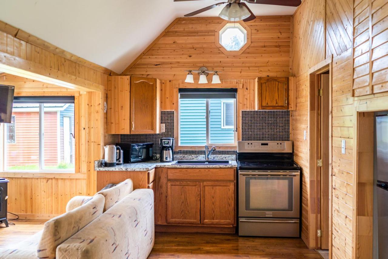 Stoneburg Cove Cottages Carrying Place Extérieur photo